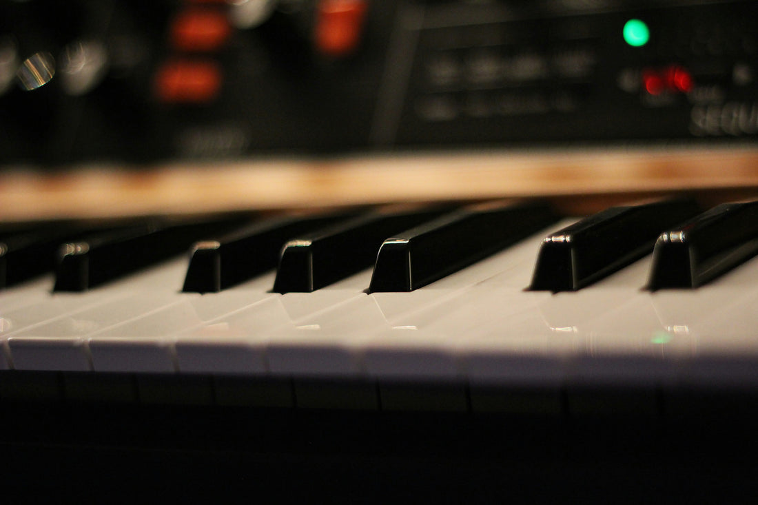 How to Pick the Best Keyboard for Beginners