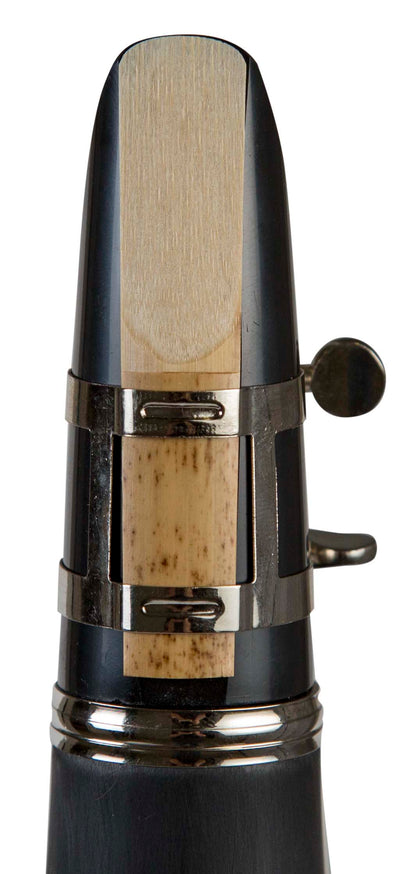 Grassi GR CL200 Clarinet in B&#9837; 17 Keys ABS Body Wood Like Finish Black (Master Series)