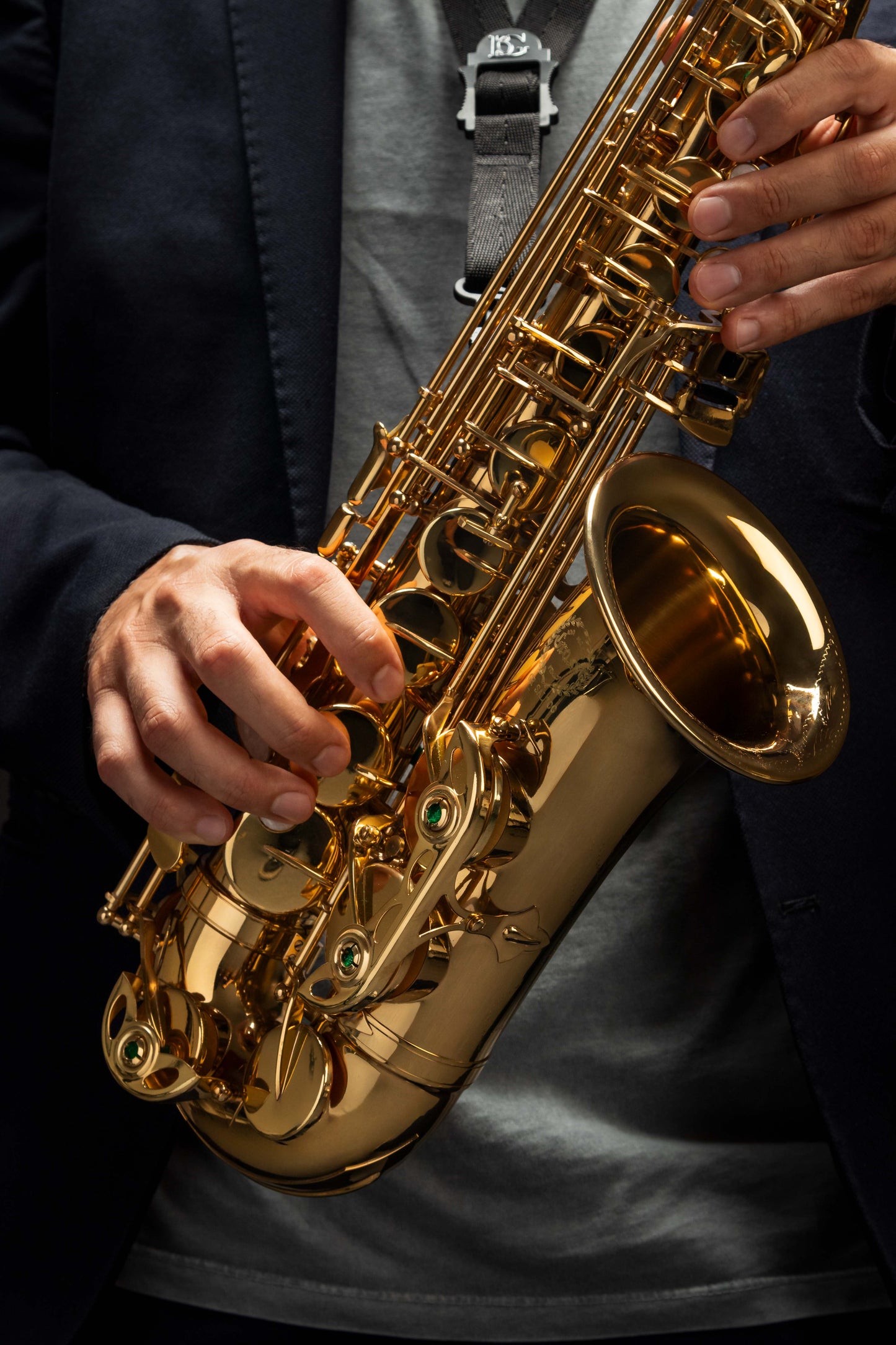 Grassi GR SAL700 Alto Saxophone in E&#9837; Brass Lacquered (School Series)