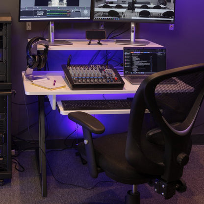 OS WS7500W SM WorkstationP65 Reach White